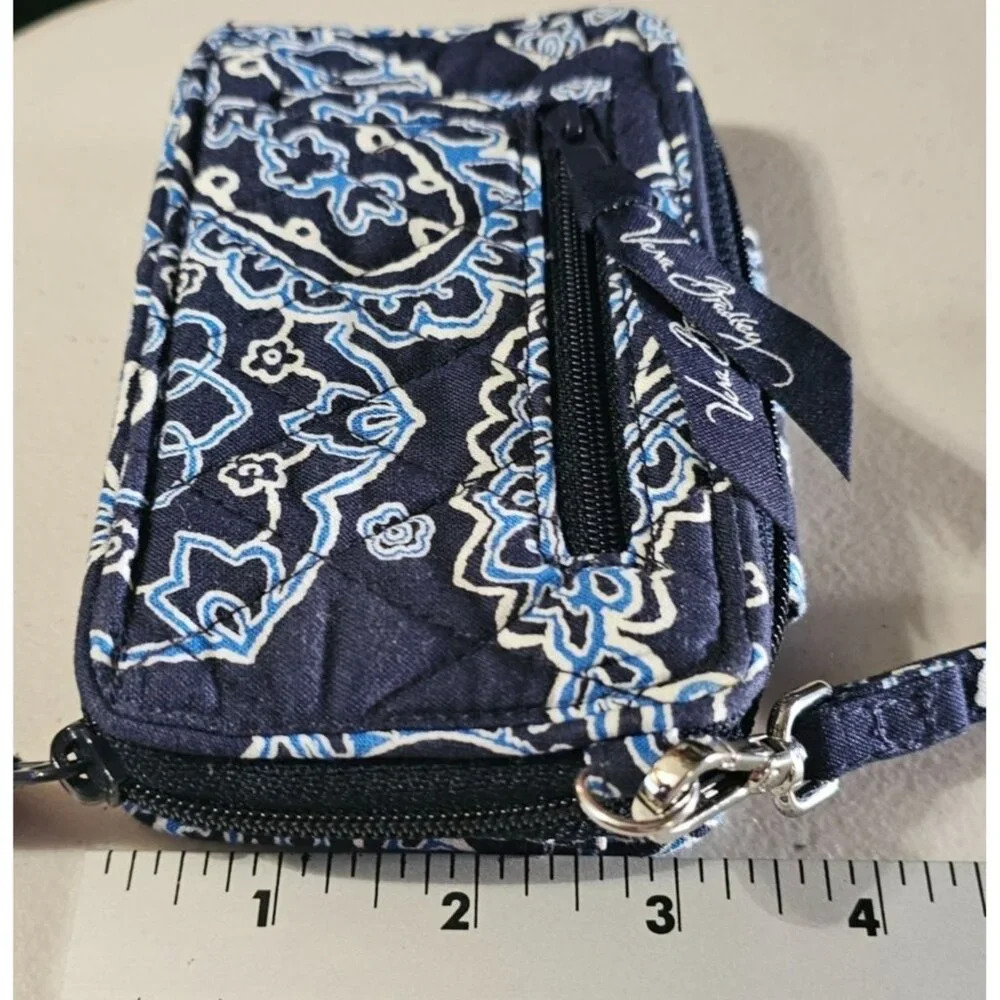 Vera Bradley All Around Zip Wristlet Wallet Blue Bandana Pattern EUC - Picture 8 of 9